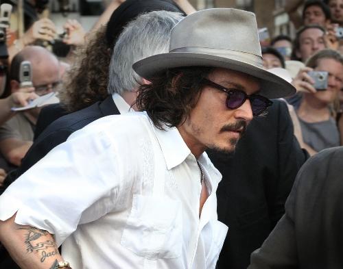 Winona Ryder revela información sobre Johnny Depp