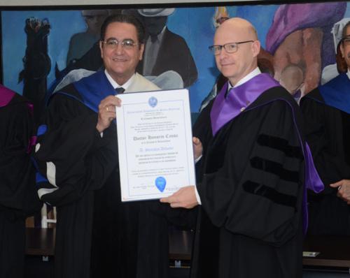 Universidad Autónoma de Santo Domingo distingue a científico francés con el Doctorado Honoris Causa