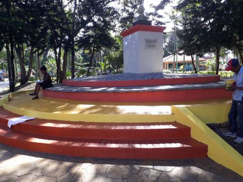Centros educativos y organizaciones sociales de Villa Faro conmemoran la Independencia Nacional