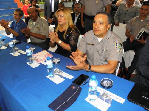 Villa Faro Realiza Encuentro Comunitario De Los Bloque 2 Y 3 Con El Director General De La Policía Nacional