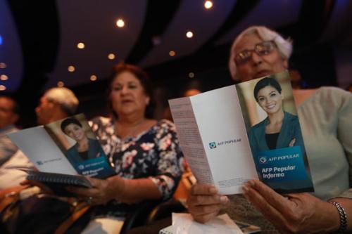AFP Popular celebró conferencia con Martha Beato sobre la plenitud de la vida